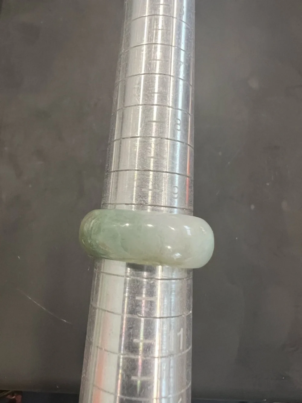 Green Jade Band Ring - Women Jewelry - Picture 3 of 4